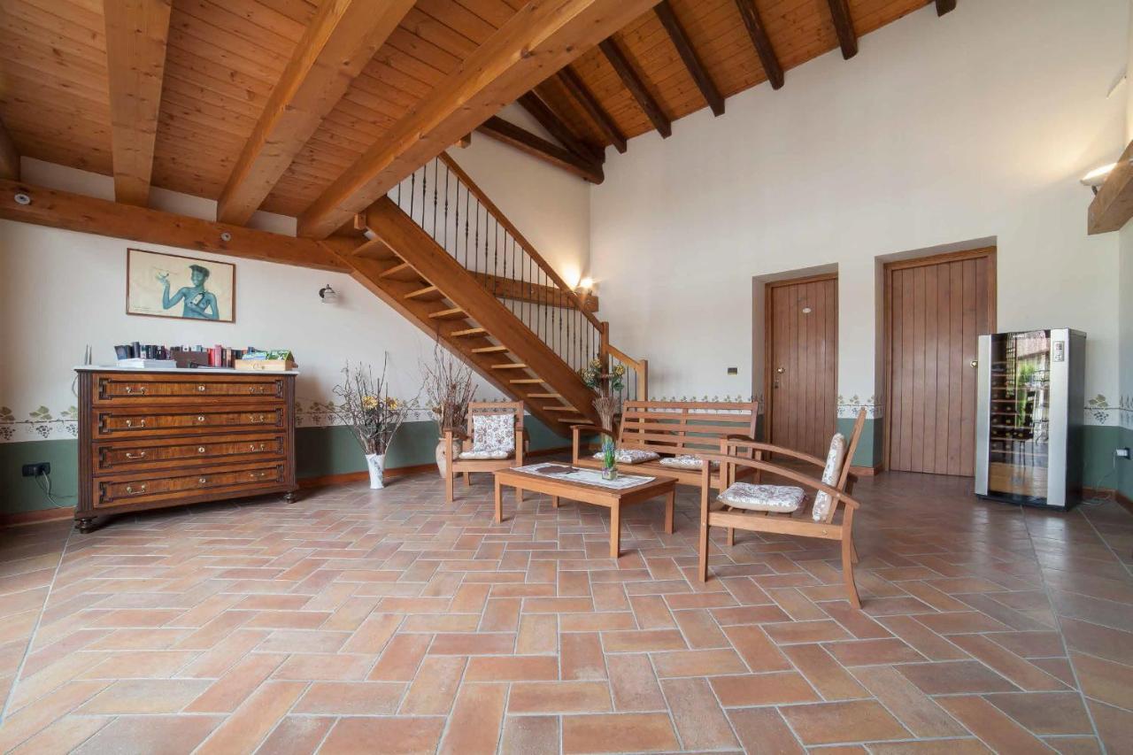 Agriturismo Domus Rustica Cormons Exterior photo